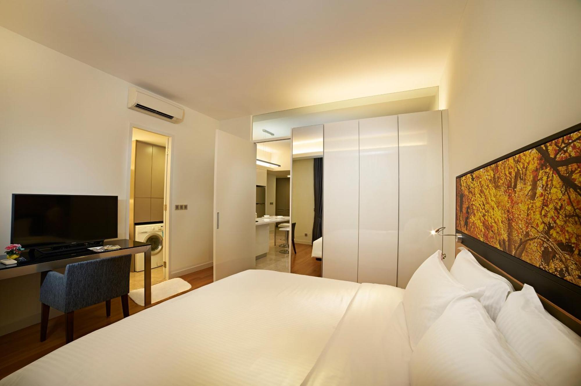 The Signature Hotel & Serviced Suites Kuala Lumpur Exterior photo