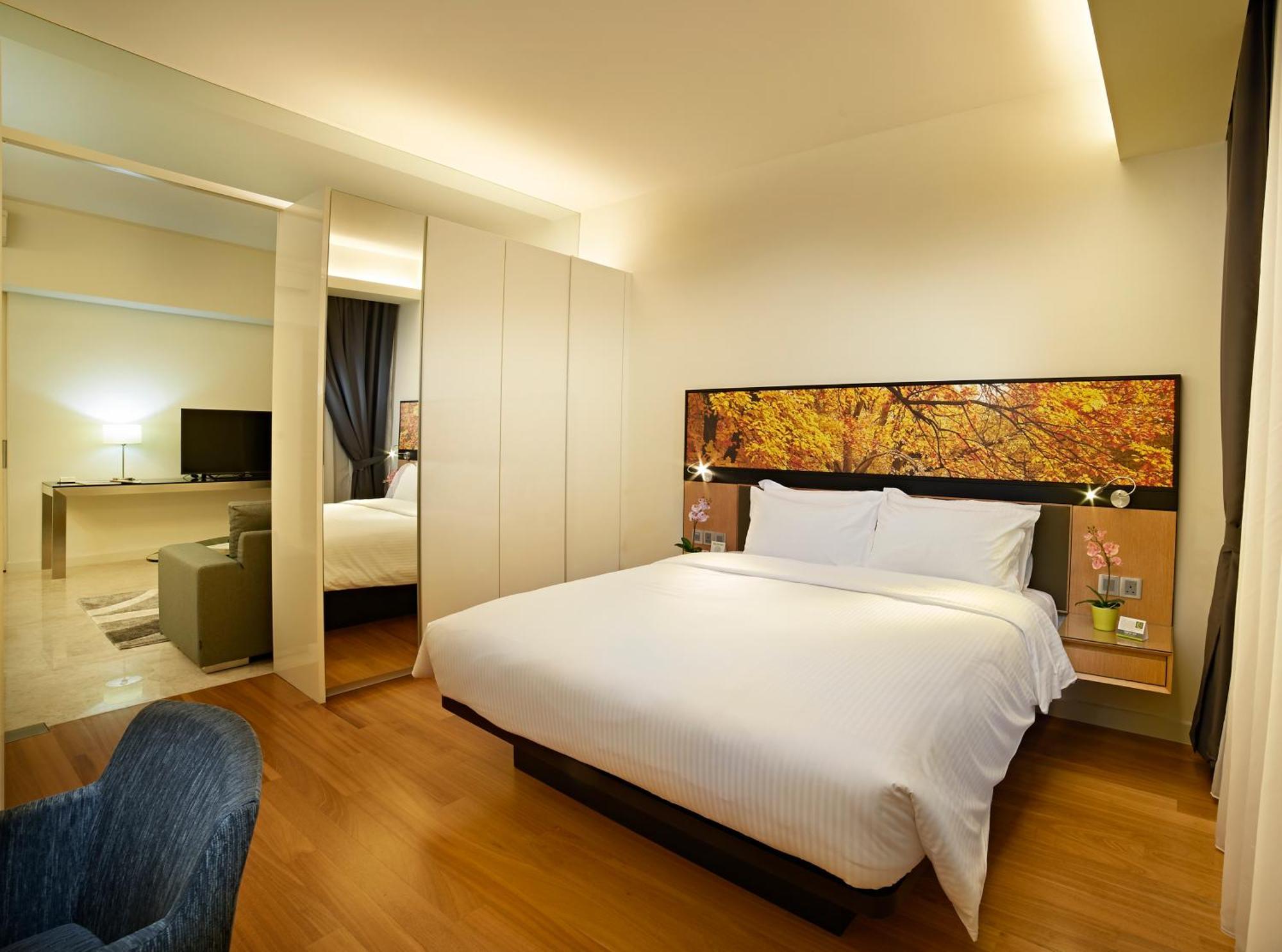 The Signature Hotel & Serviced Suites Kuala Lumpur Exterior photo