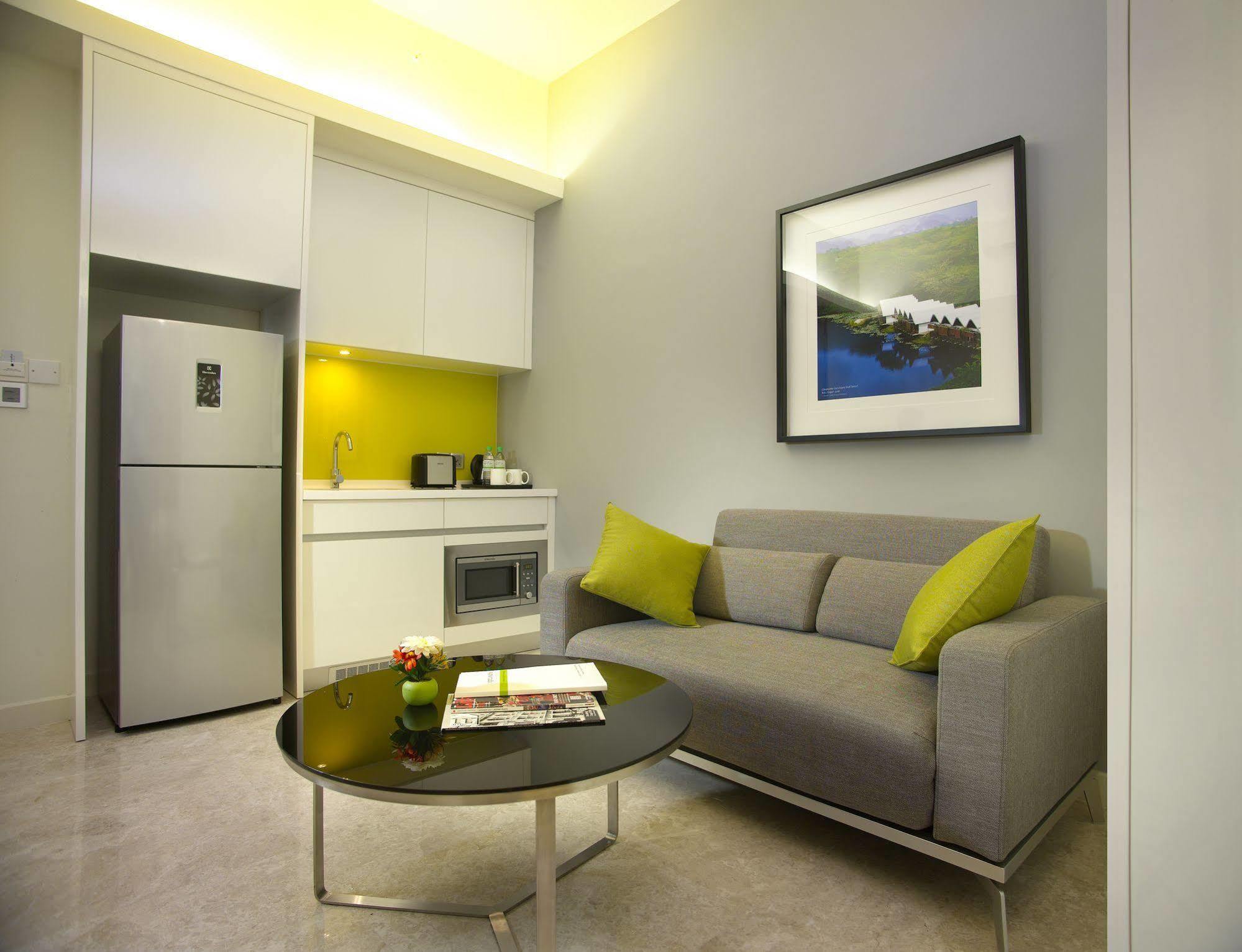 The Signature Hotel & Serviced Suites Kuala Lumpur Exterior photo